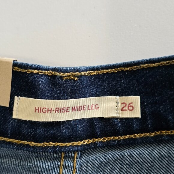 NWT Levi's High Rise Wide Leg Jeans 90s Size 26 Dark Wash - Picture 3 of 8